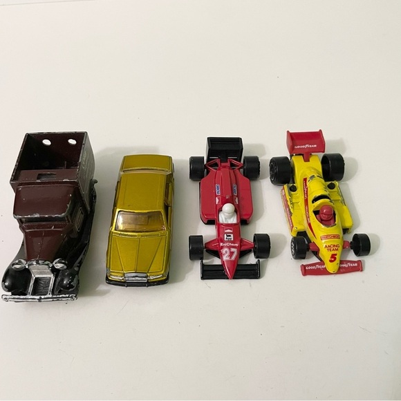 Lot of 7 Matchbox Cars Police Tow Truck 57 Chevy Ford Cobb F1 Racer - Picture 10 of 16